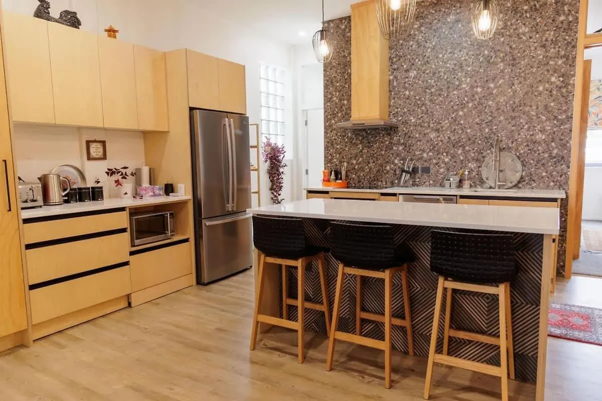 Inn Tutanekai - Central City Chic 3 Bedroom 2 Bathroom Apartment Rotorua Nya Zeeland